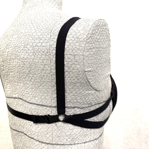 Pretty, Sexy, and Practical Black Push-Up Bra - 34A - Picture 7 of 10